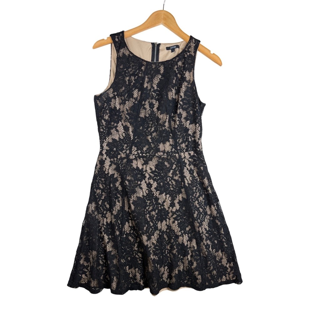 Apt. 9 Women's‎ Sleeveless Black Dress Size 10 Lace Fit & Flare